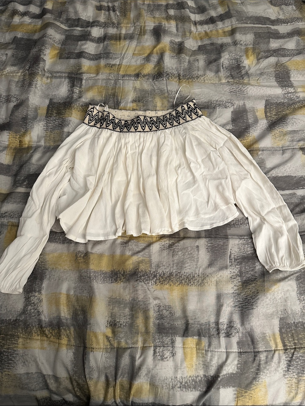 a'gaci White Off-Shoulder Smocked Crochet Waist Crop Top